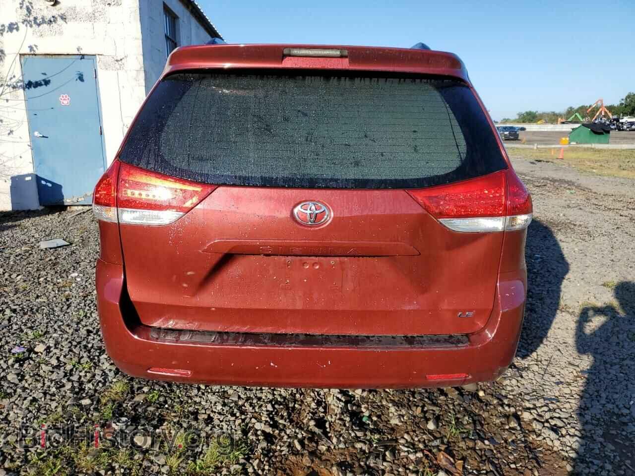 2012 TOYOTA All Models - VIN: 5TDKK3DC3CS220131 - Фото 6
