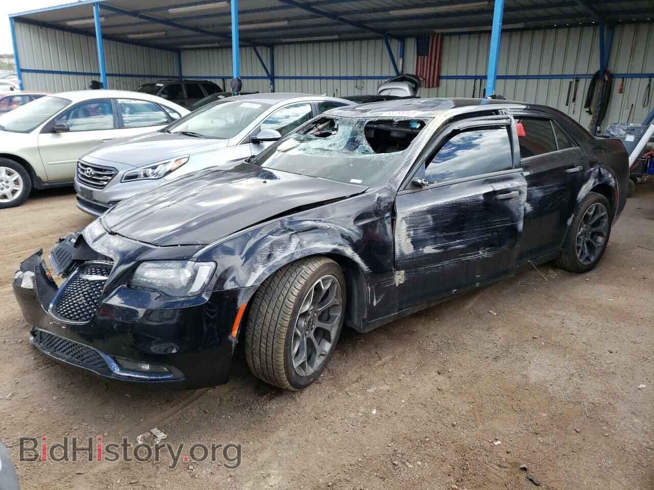 Фотография 2C3CCABG5GH273479 - CHRYSLER 300 2016