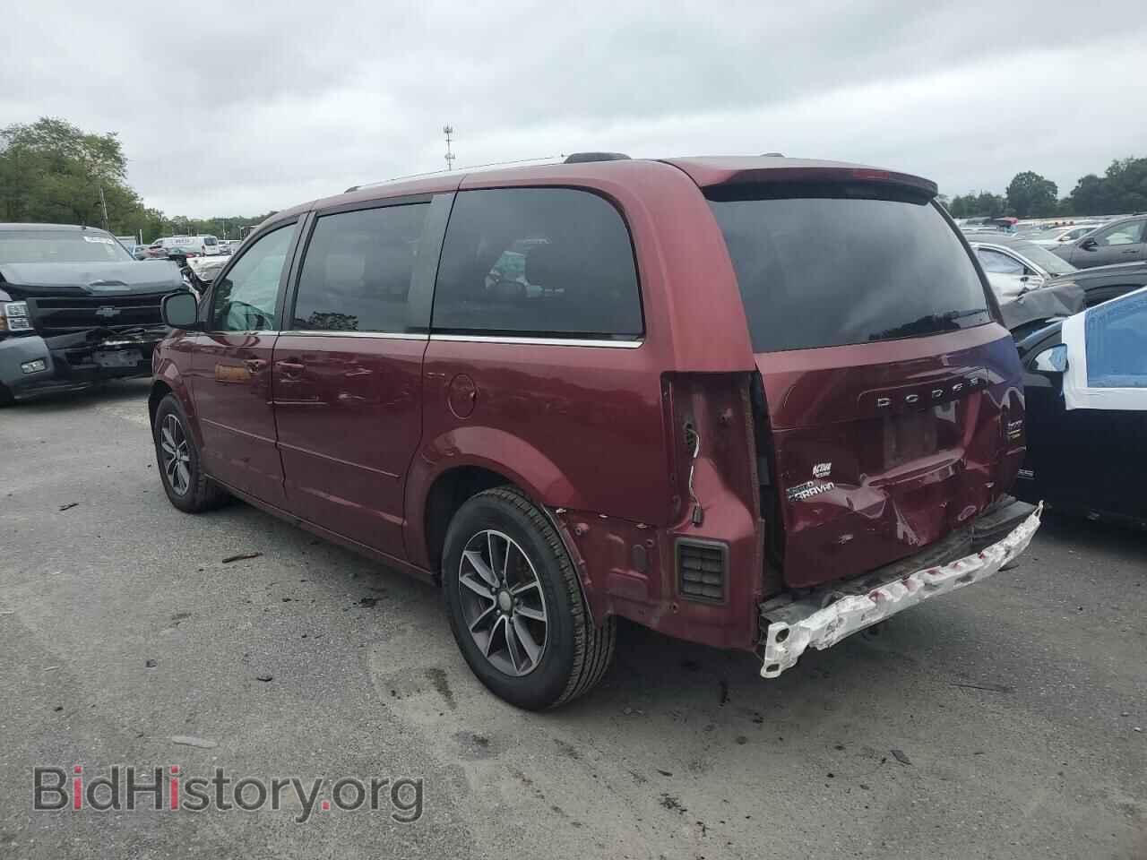 2017 DODGE CARAVAN - VIN: 2C4RDGCG1HR857944 - Photo 2