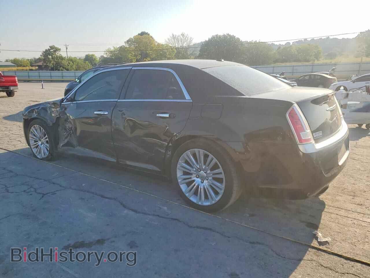 2012 CHRYSLER 300 - VIN: 2C3CCAPT6CH253919 - Photo 2