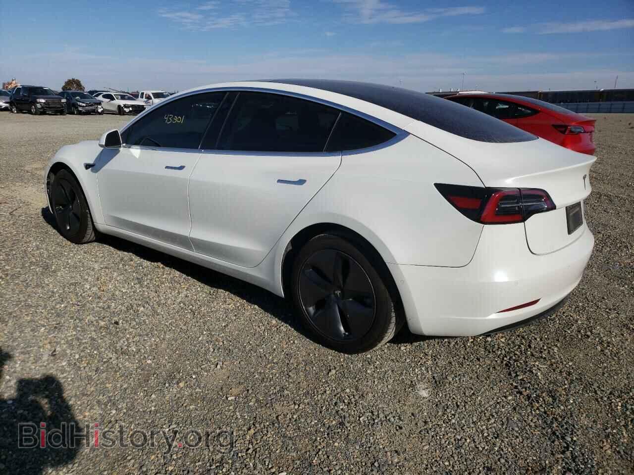 2018 TESLA MODEL 3 - VIN: 5YJ3E1EAXJF005683 - Фото 2