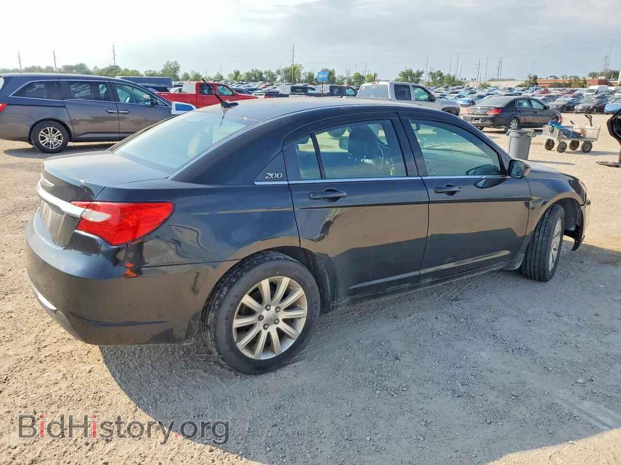 2011 CHRYSLER 200 - VIN: 1C3BC1FB8BN606574 - Photo 3