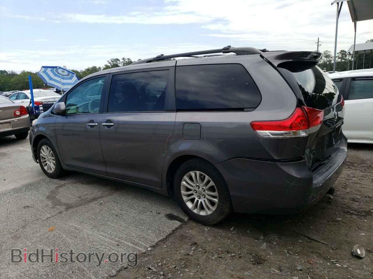 2012 TOYOTA All Models - VIN: 5TDYK3DC3CS210631 - Фото 2
