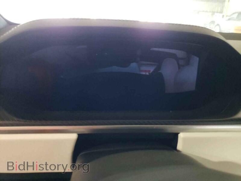 2022 Tesla MODEL X (VIN 7SAXCBE69NF332870) — photo 9 of 14