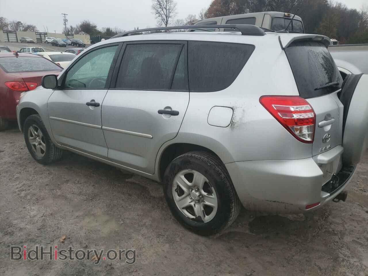 2011 TOYOTA RAV4 - VIN: 2T3BF4DV1BW087359 - Фото 2