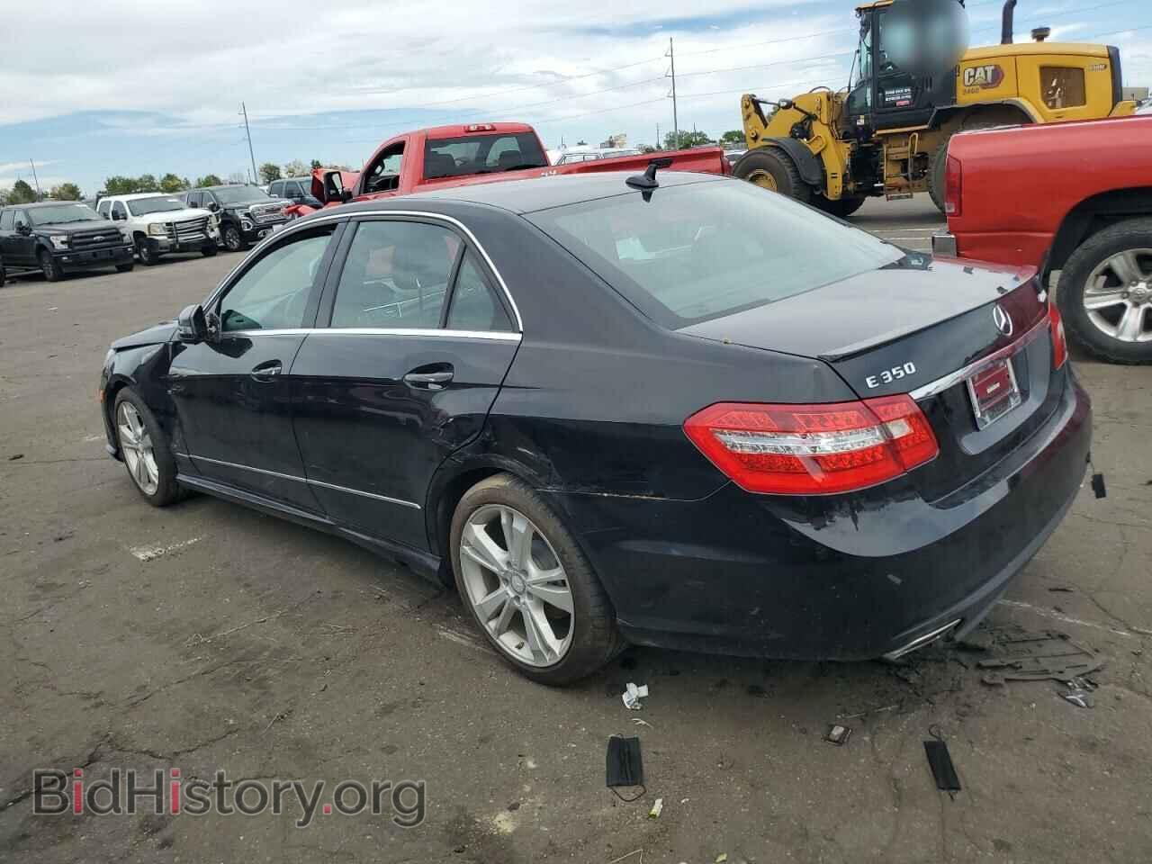 2012 MERCEDES-BENZ E-CLASS - VIN: WDDHF8JB1CA546990 - Фото 2