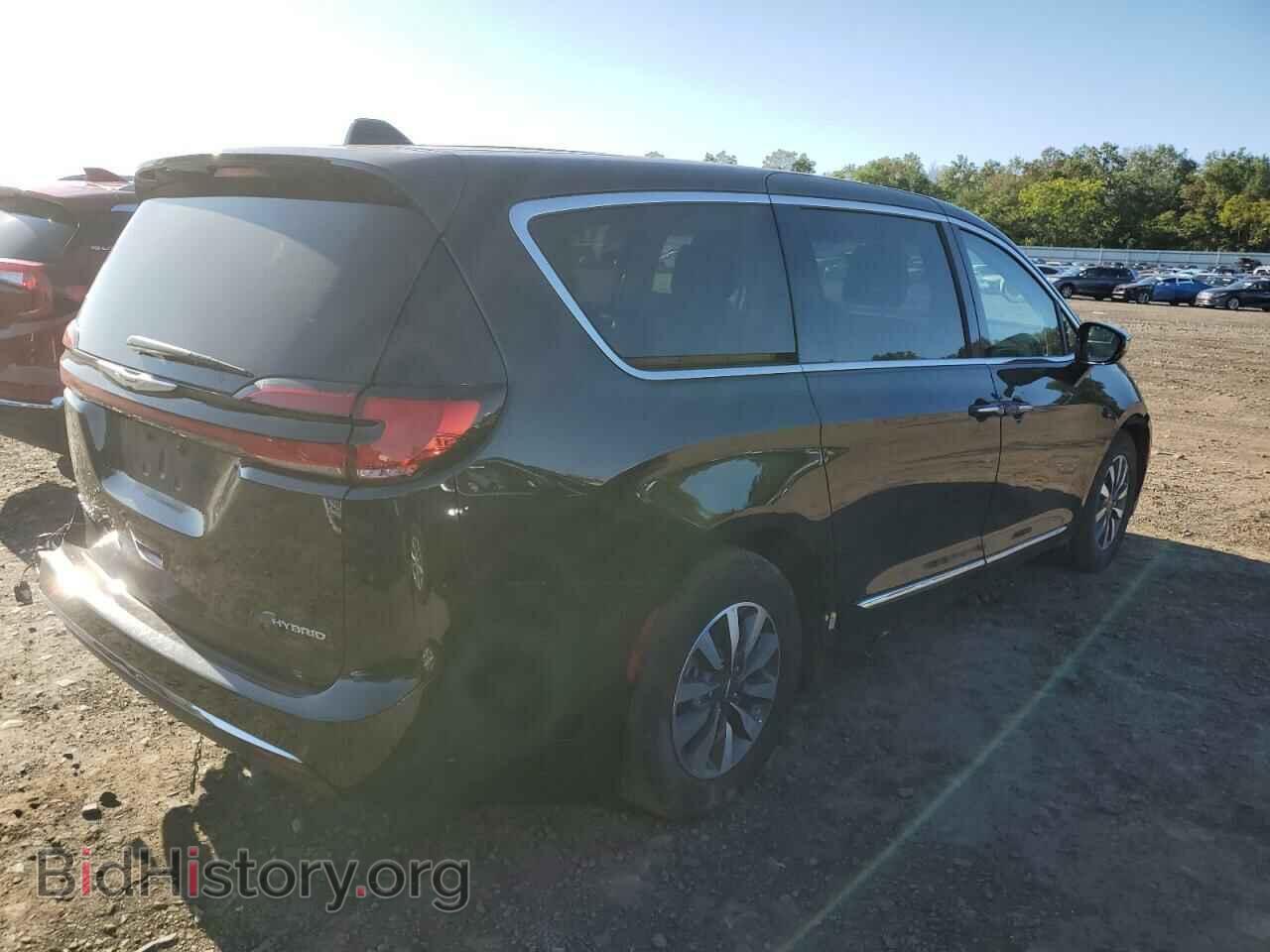 2022 CHRYSLER PACIFICA - VIN: 2C4RC1S72NR179962 - Фото 3