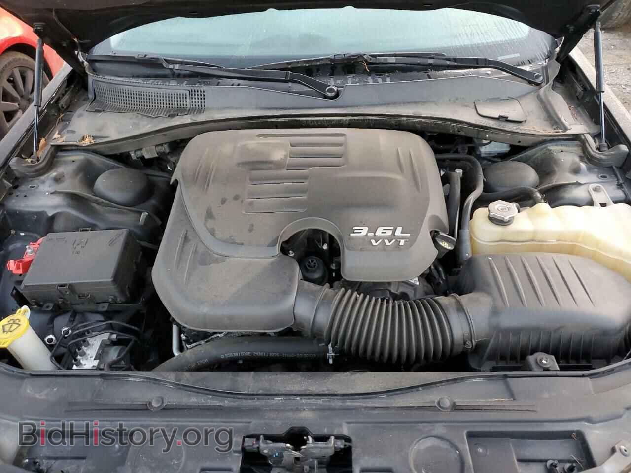 2016 CHRYSLER 300 - VIN: 2C3CCAKG2GH334755 - Photo 11