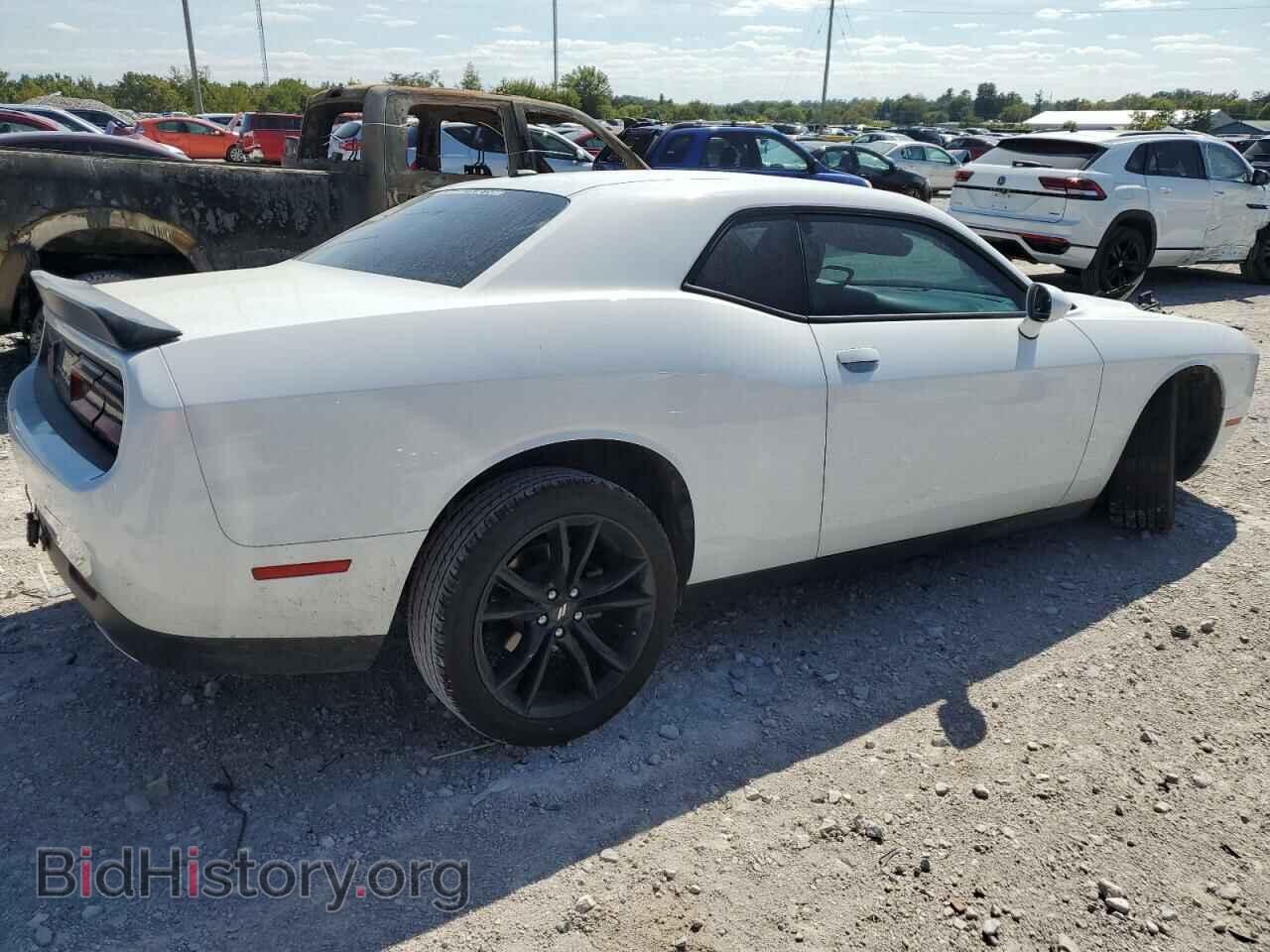 2017 DODGE CHALLENGER - VIN: 2C3CDZAG1HH651974 - Фото 3