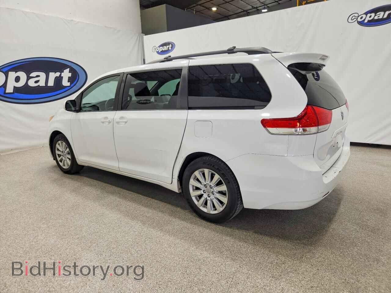 2012 TOYOTA SIENNA - VIN: 5TDJK3DC4CS044301 - Фото 2