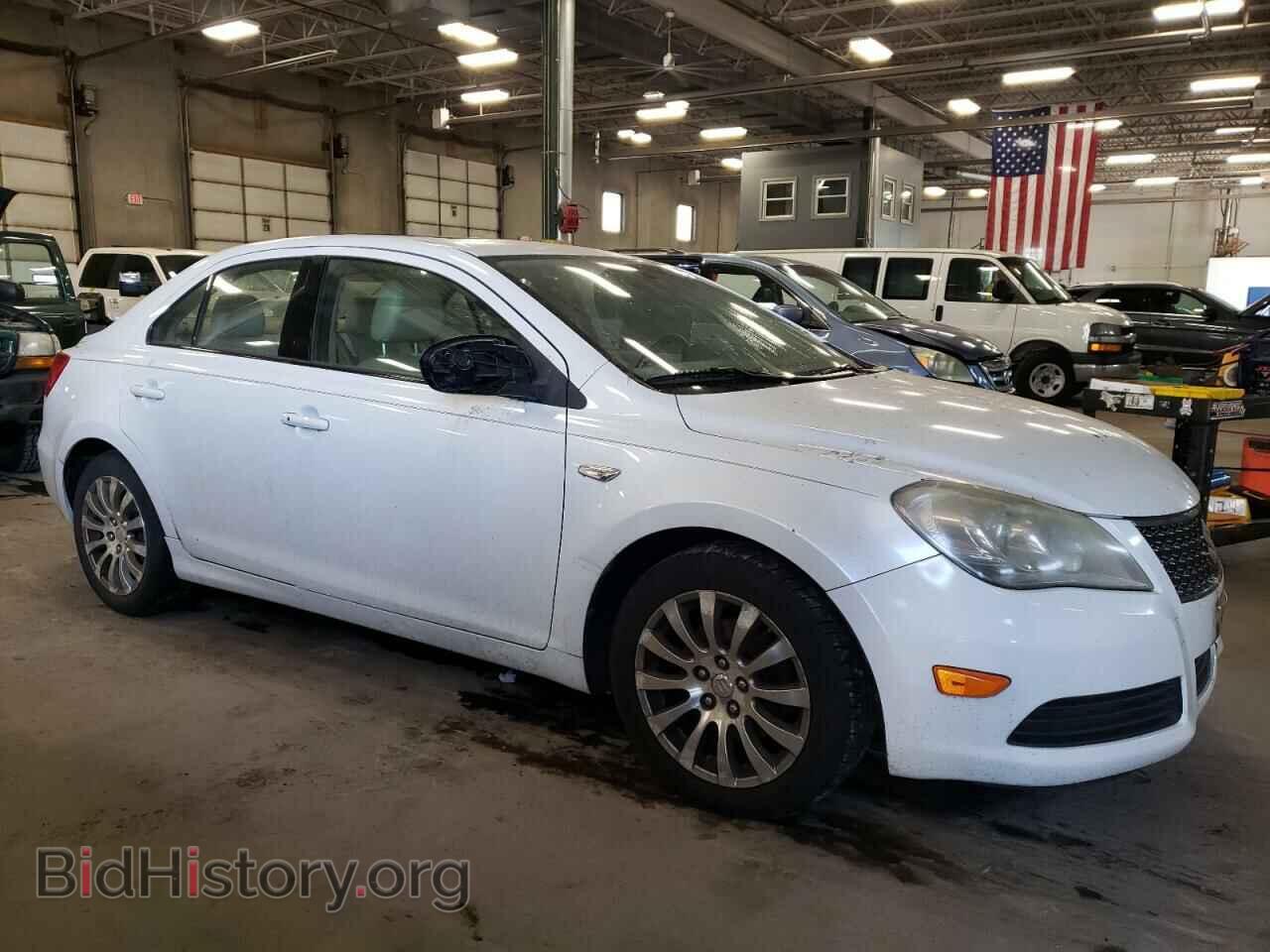 2010 SUZUKI KIZASHI - VIN: JS2RE9A30A6100383 - Photo 4