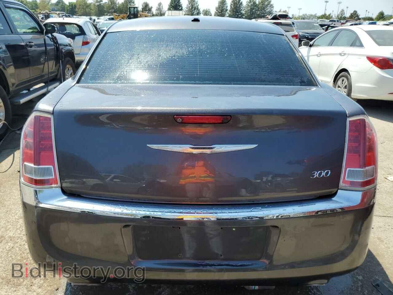 2013 CHRYSLER 300 - VIN: 2C3CCAAG2DH722940 - Фото 6