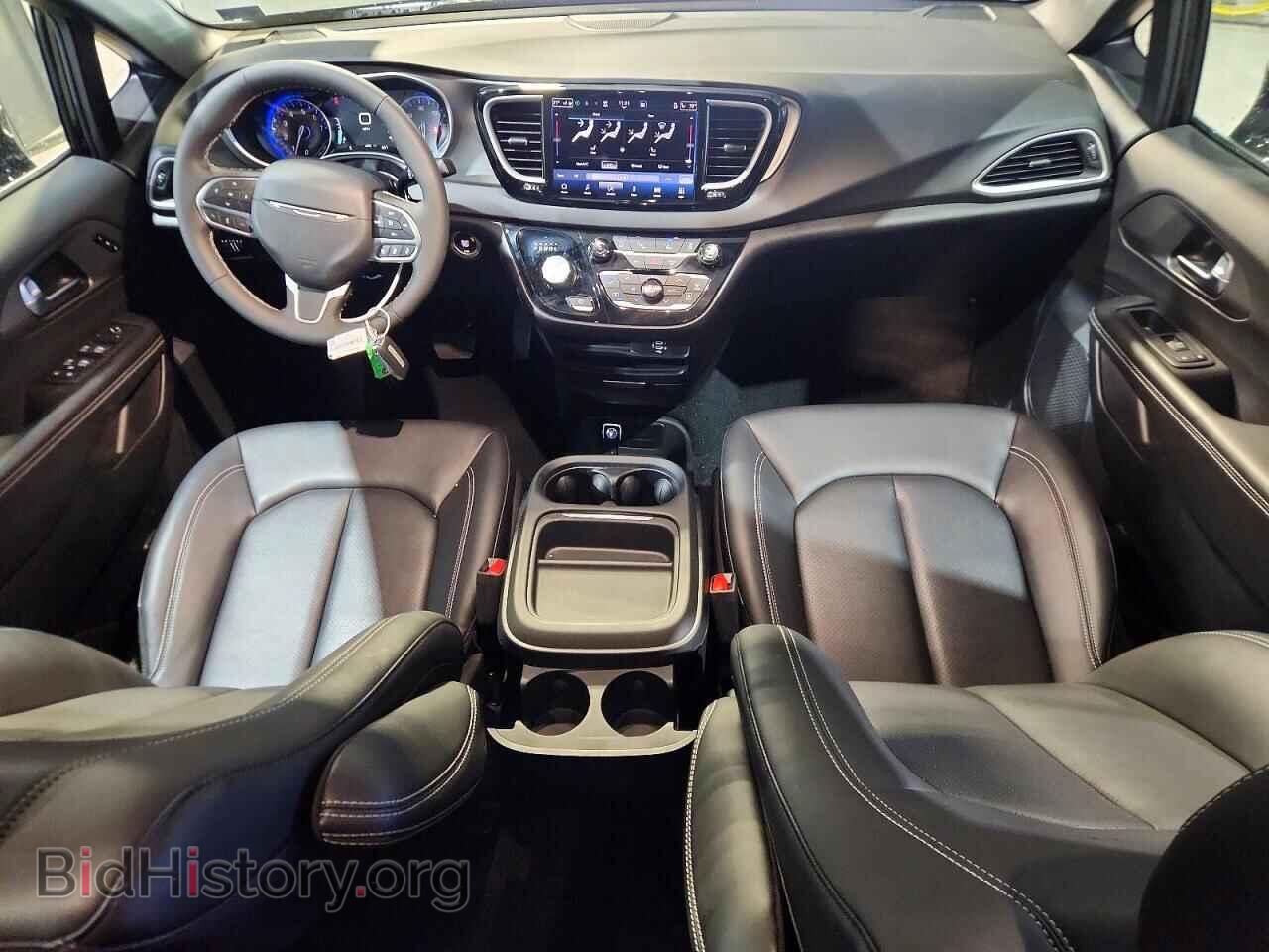 2027 CHRYSLER PACIFICA - VIN: 2C4RC1BG2VR553681 - Photo 8