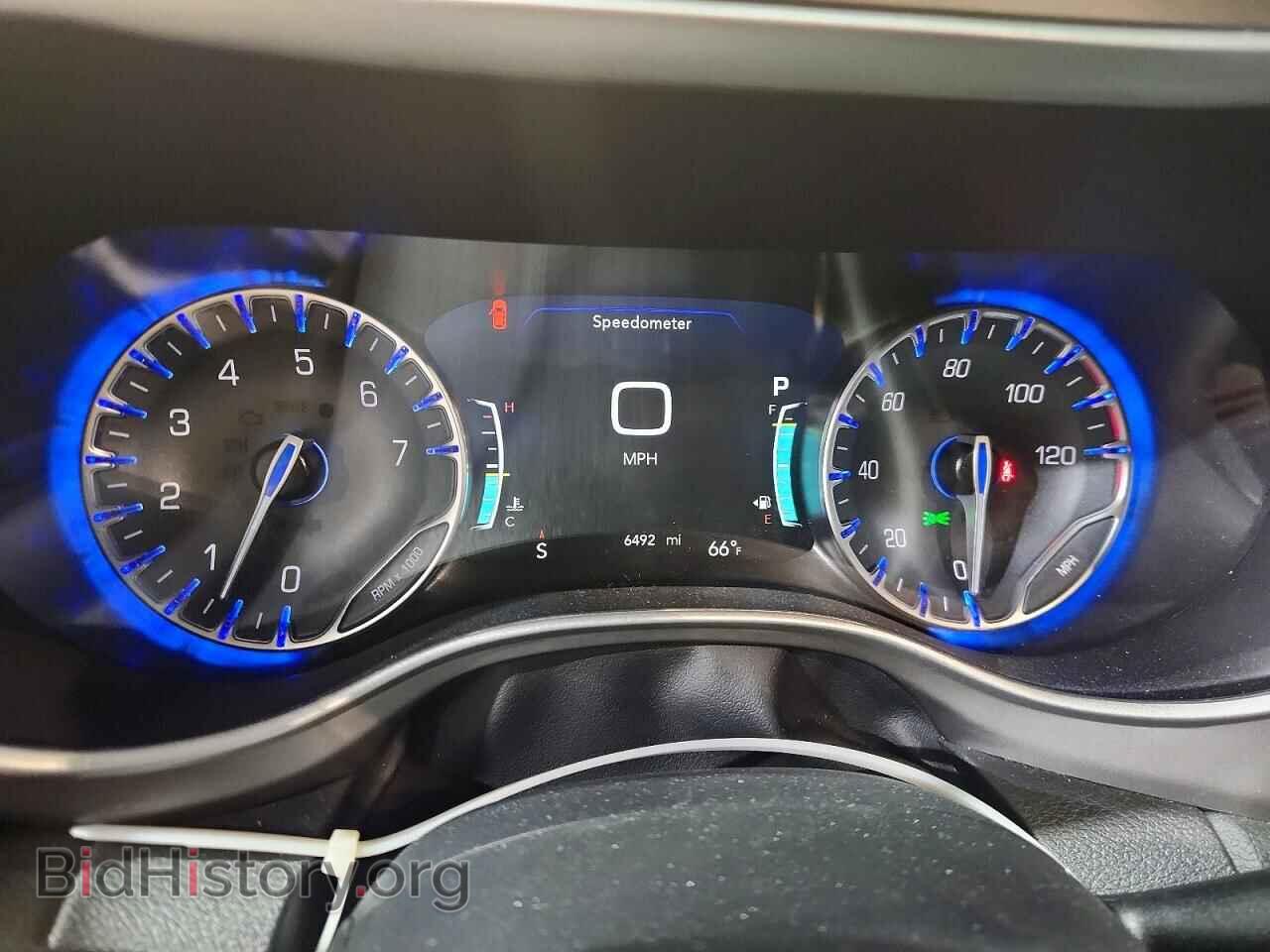 2027 CHRYSLER PACIFICA - VIN: 2C4RC1BG2VR553681 - Photo 9