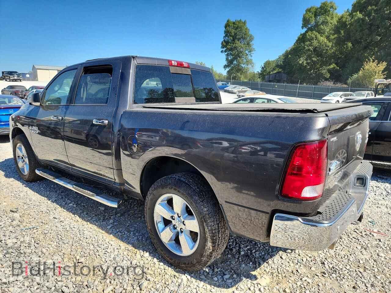 2017 RAM 1500 - VIN: 3C6RR7LT2HG602697 - Photo 2