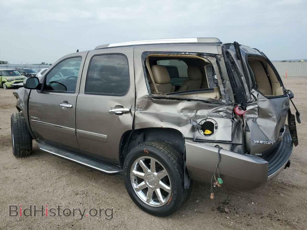 2011 GMC YUKON - VIN: 1GKS2EEF9BR314679 - Фото 2