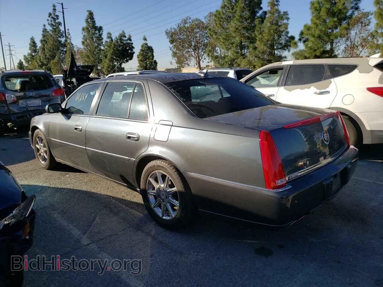 2011 CADILLAC DTS - VIN: 1G6KD5E62BU112496 - Фото 2