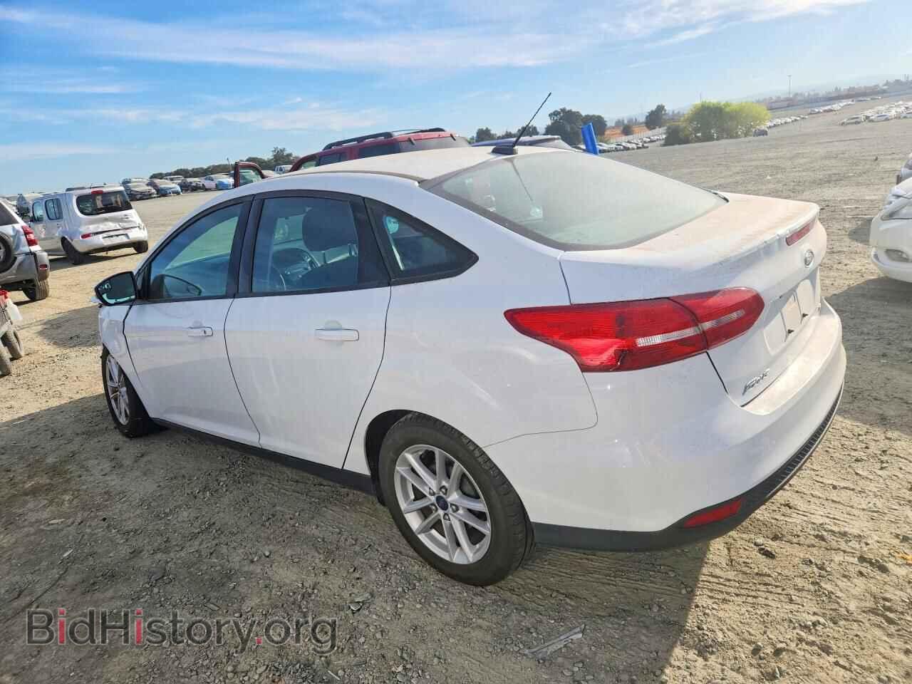 2015 FORD FOCUS - VIN: 1FADP3F2XFL329101 - Photo 2
