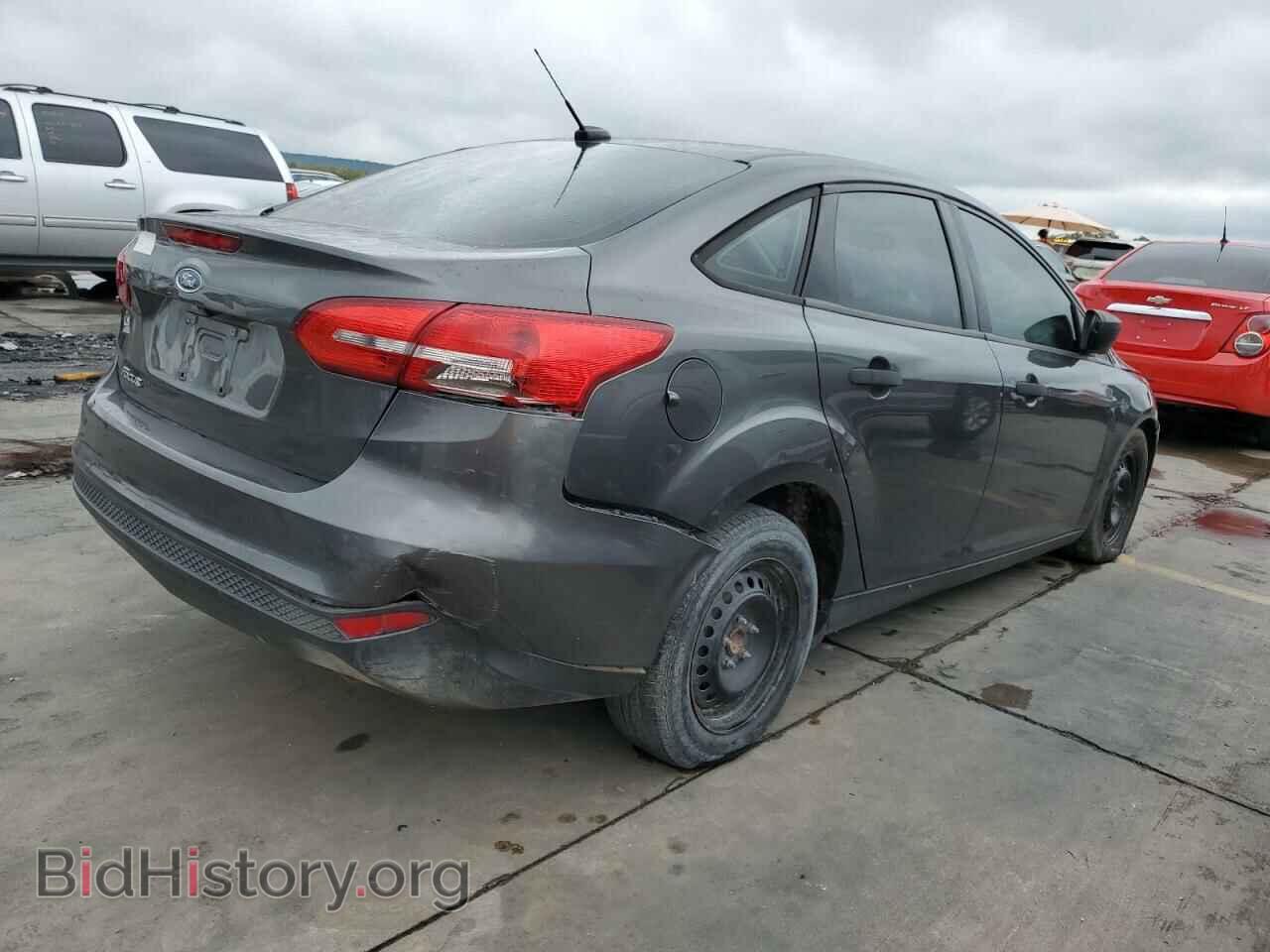 2017 FORD FOCUS - VIN: 1FADP3E28HL204733 - Photo 3