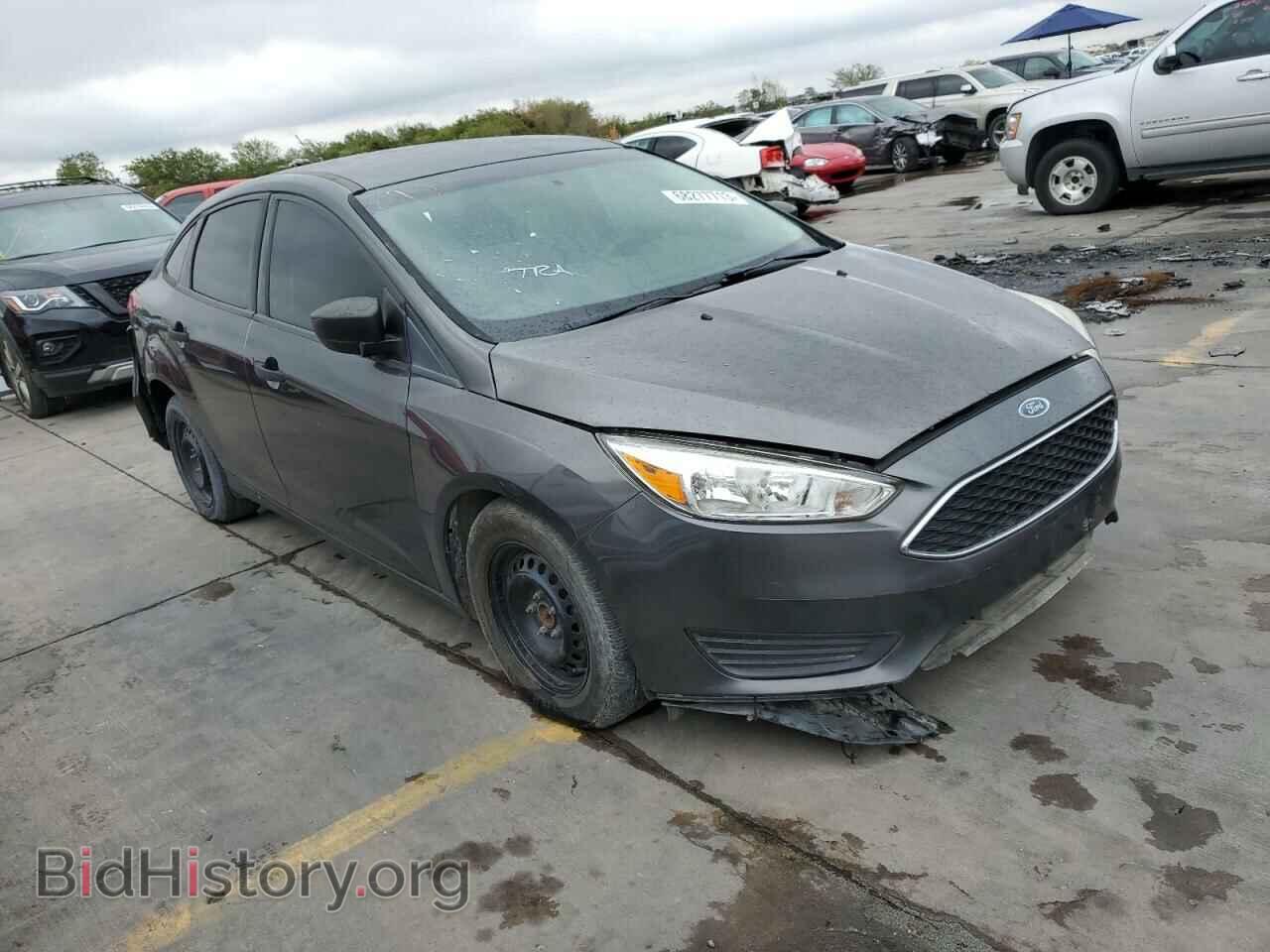 2017 FORD FOCUS - VIN: 1FADP3E28HL204733 - Photo 4