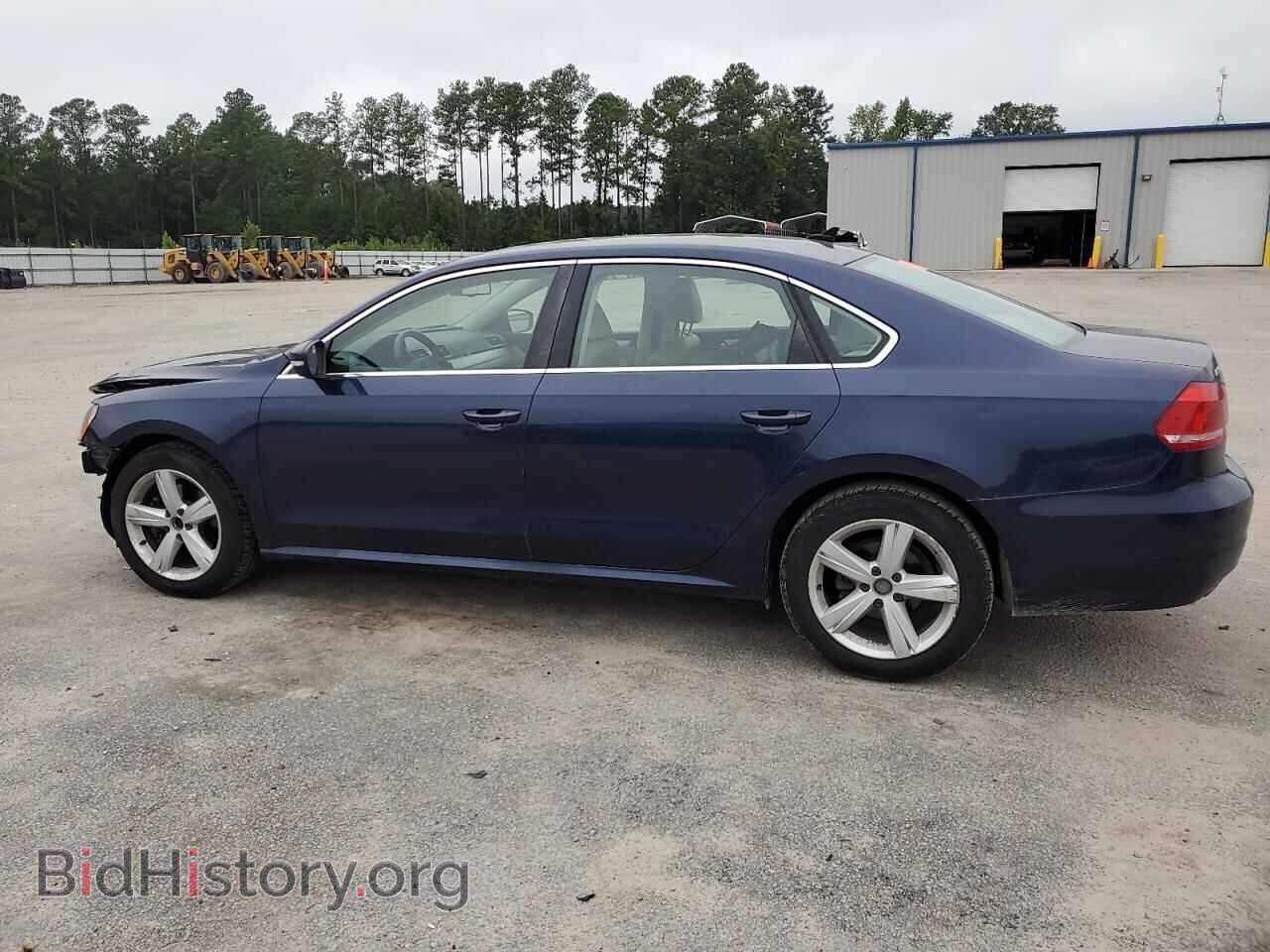 2013 VOLKSWAGEN PASSAT - VIN: 1VWBP7A32DC037607 - Фото 2