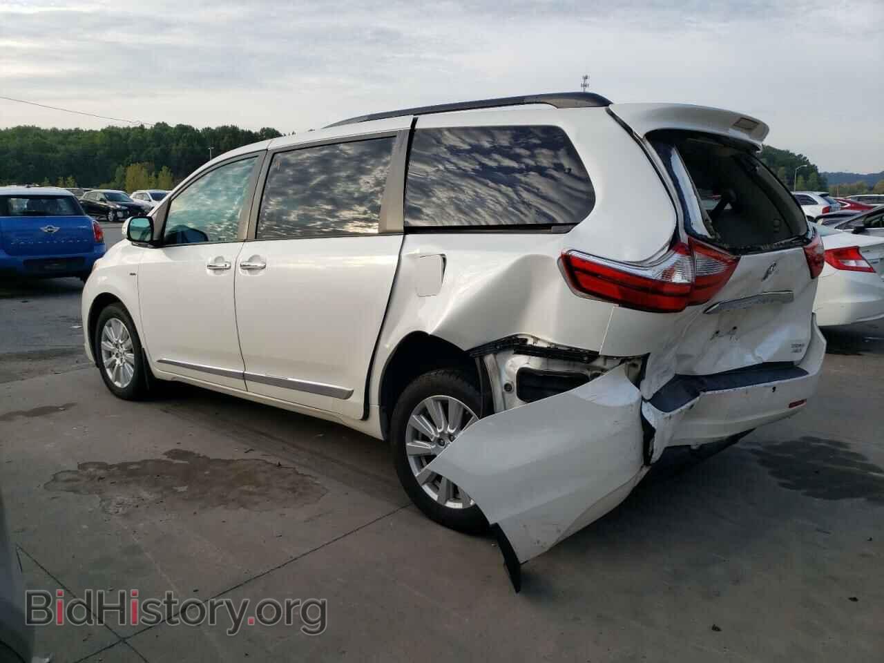 2017 TOYOTA All Models - VIN: 5TDDZ3DC6HS161104 - Фото 2