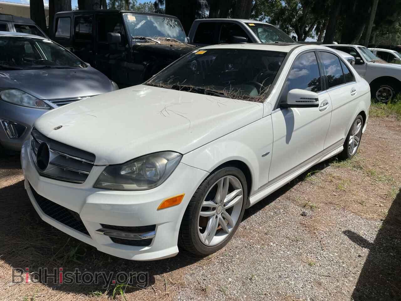 2012 MERCEDES-BENZ C-CLASS - VIN: WDDGF4HB2CA608519 - Фото 2