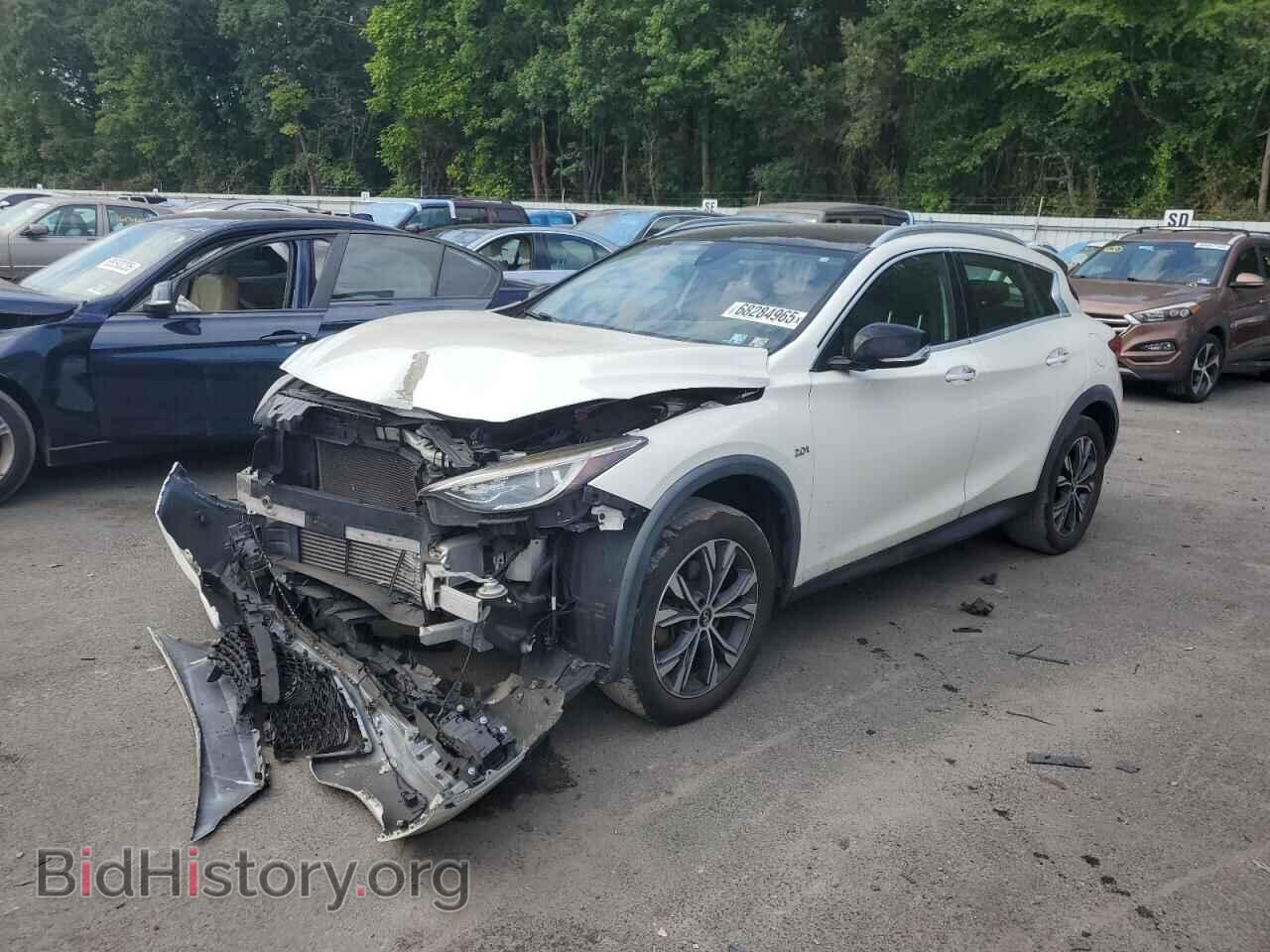Фотография SJKCH5CR6HA040096 - INFINITI QX30 2017