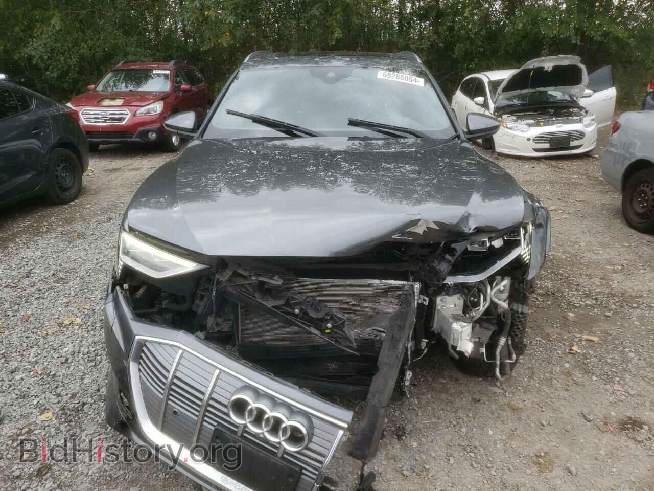 2019 AUDI E-TRON - VIN: WA1VAAGE2KB006376 - Photo 5