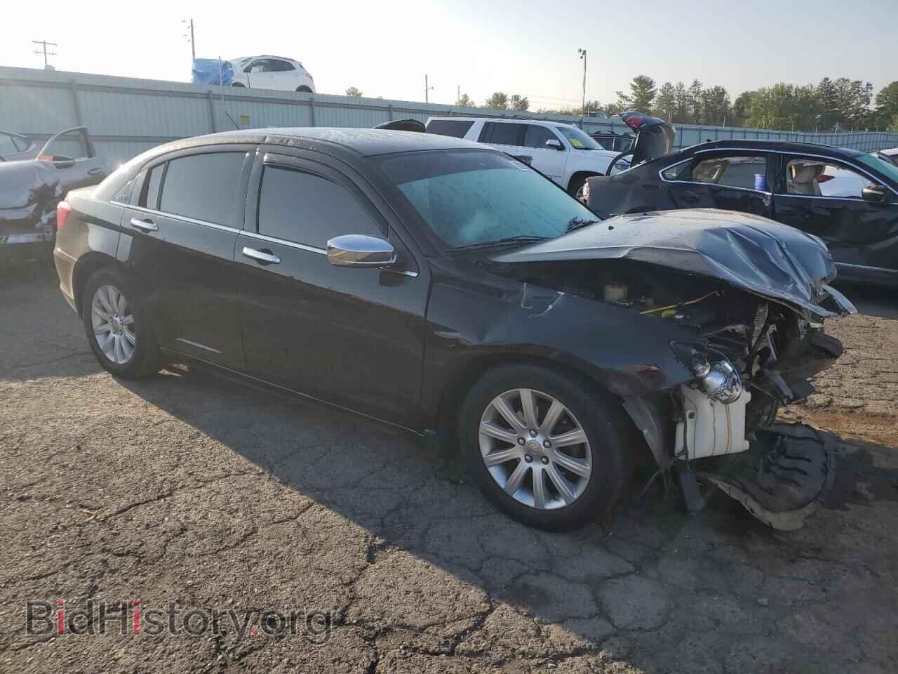2013 CHRYSLER 200 - VIN: 1C3CCBCG6DN514828 - Фото 4