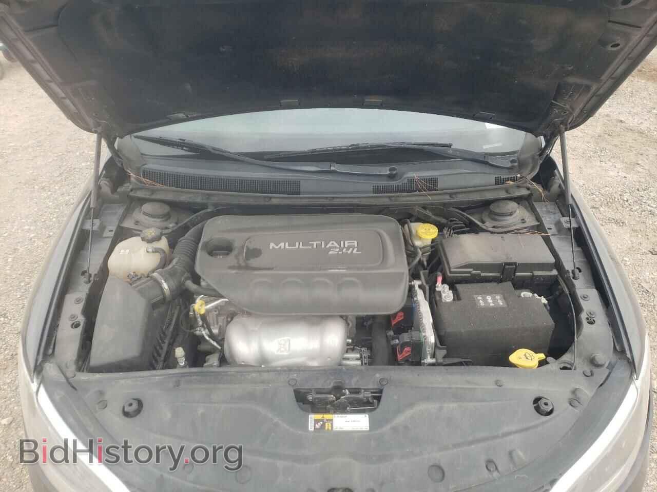 2016 CHRYSLER 200 - VIN: 1C3CCCAB2GN172229 - Фото 11