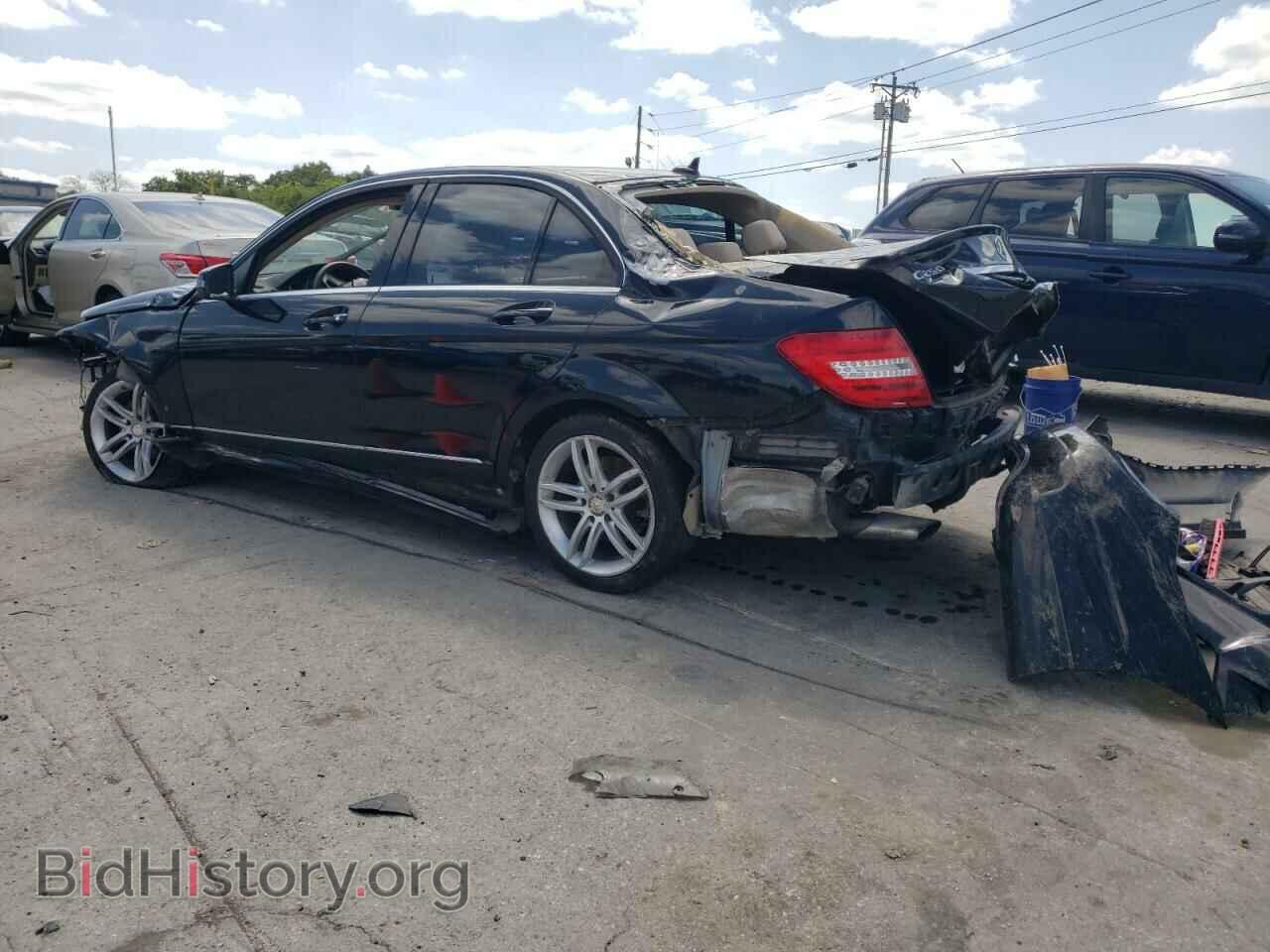 2014 MERCEDES-BENZ C-CLASS - VIN: WDDGF4HB5EA953529 - Фото 2