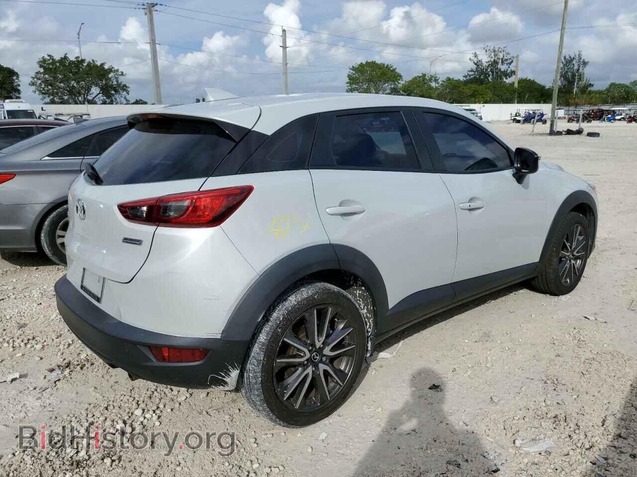 2017 MAZDA CX-3 - VIN: JM1DKDC77H0175935 - Фото 3