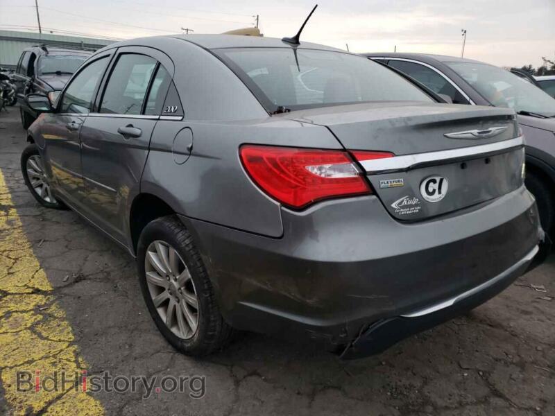 2013 Chrysler 200 (VIN 1C3CCBBG4DN731957) — фото 3 из 10