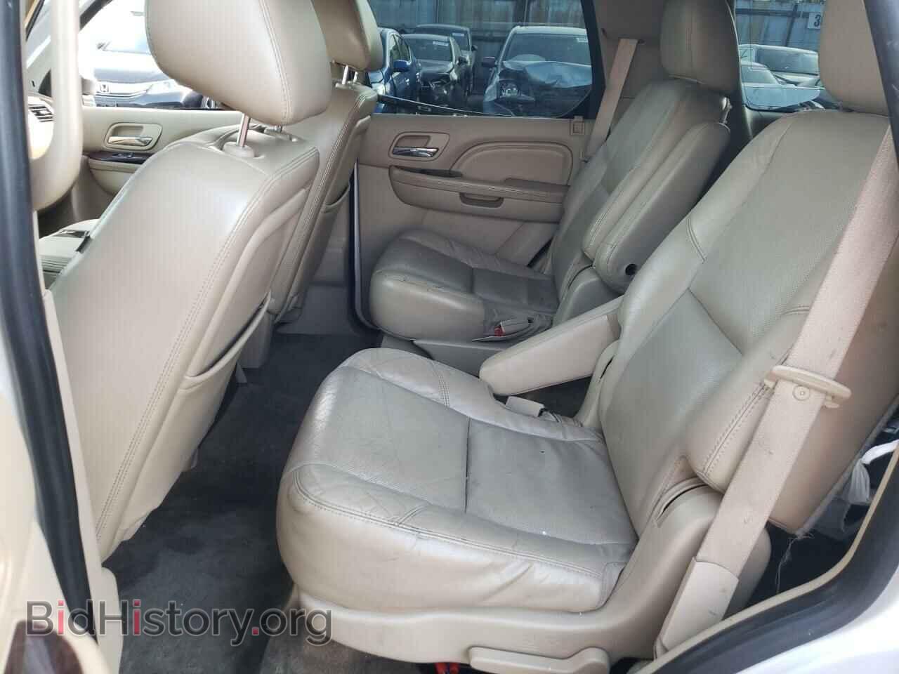 2011 CADILLAC ESCALADE - VIN: 1GYS4CEF6BR245972 - Photo 6