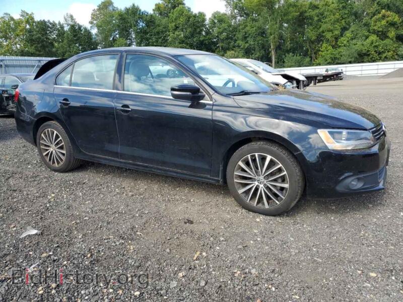 2012 Volkswagen JETTA (VIN 3VWLP7AJ8CM385282) — фото 4 из 12