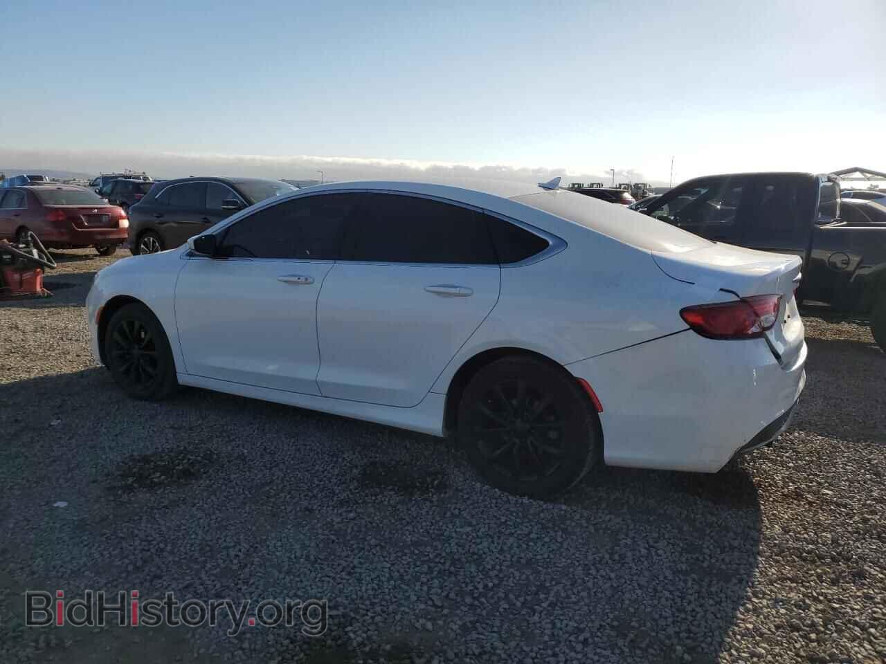 2015 CHRYSLER 200 - VIN: 1C3CCCCB6FN663043 - Фото 2