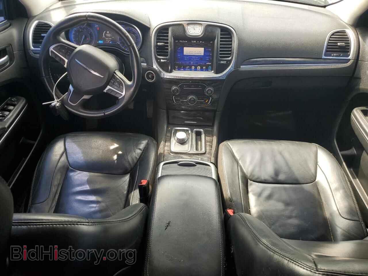 2016 CHRYSLER 300 - VIN: 2C3CCAAGXGH313802 - Фото 8