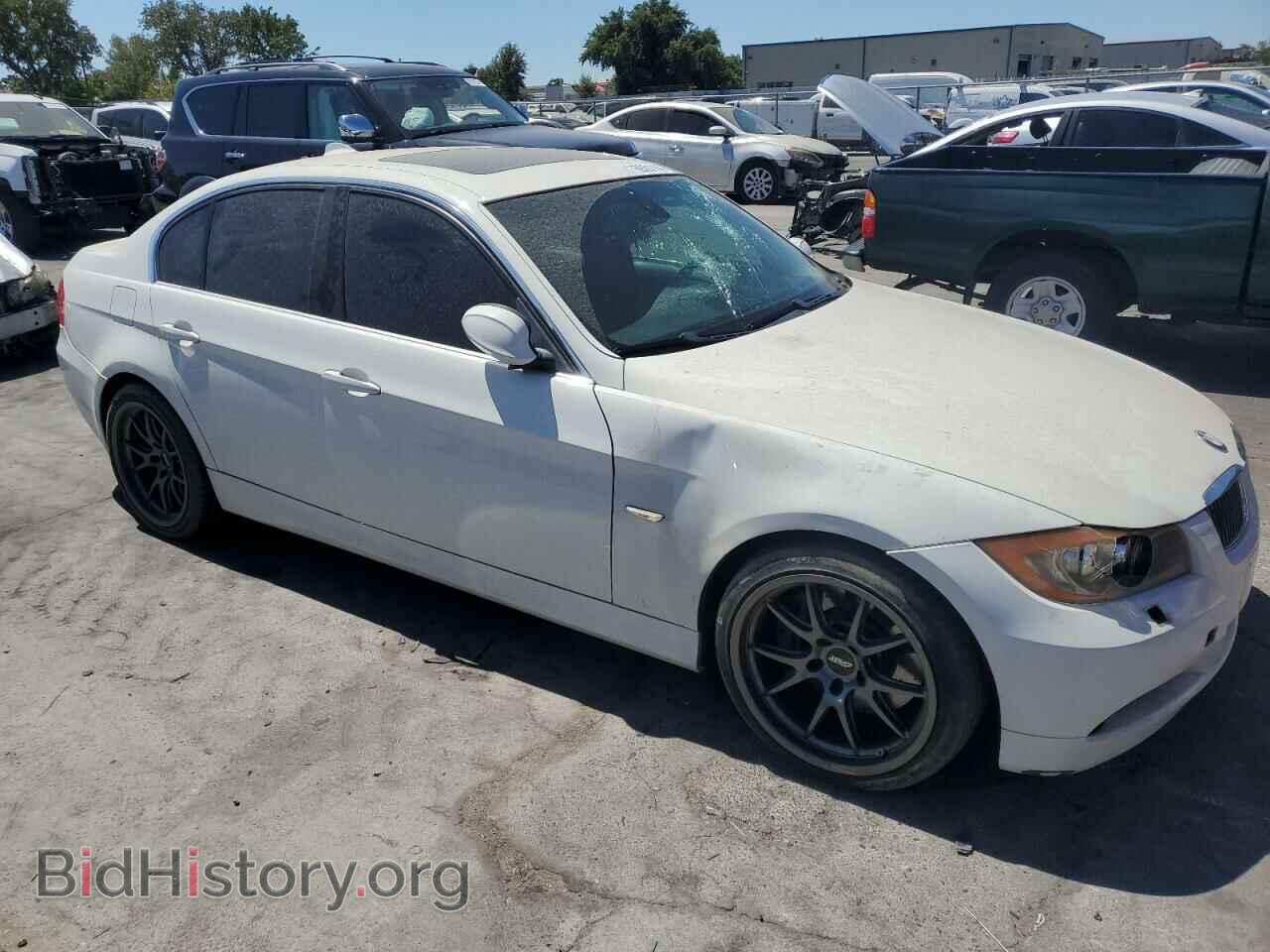 2008 BMW 3 SERIES - VIN: WBAVB735X8VH25748 - Фото 4