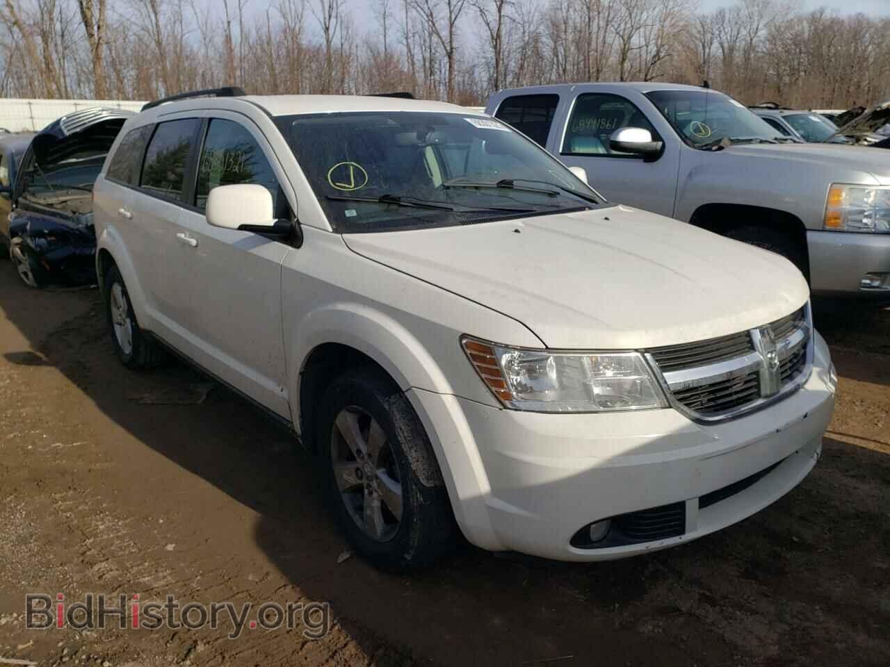 Фотография 3D4PG5FV9AT129033 - DODGE JOURNEY 2010
