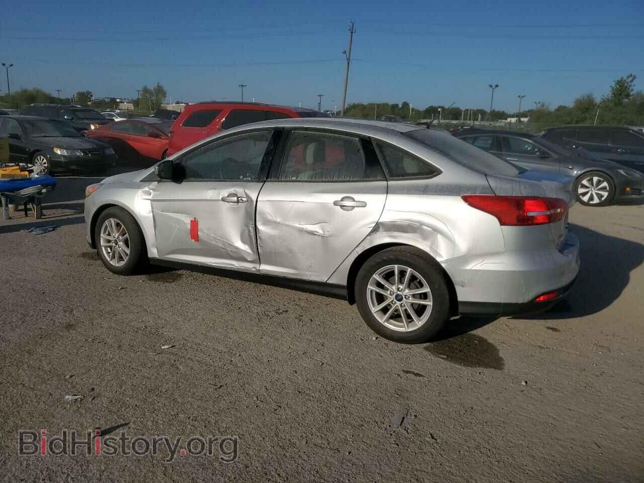 2018 FORD FOCUS - VIN: 1FADP3F23JL242116 - Фото 2