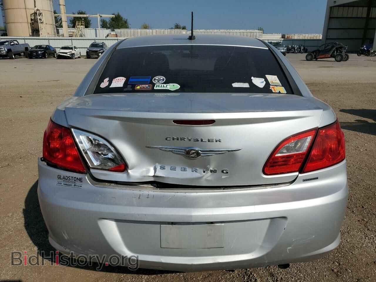 2010 CHRYSLER SEBRING - VIN: 1C3CC4FB2AN143349 - Фото 6