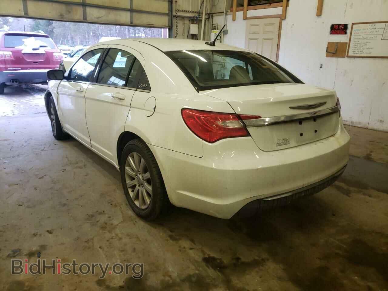 2013 CHRYSLER 200 - VIN: 1C3CCBBB2DN587846 - Фото 3