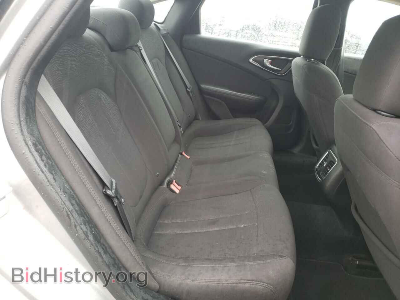 2015 CHRYSLER 200 - VIN: 1C3CCCAB0FN600443 - Фото 6