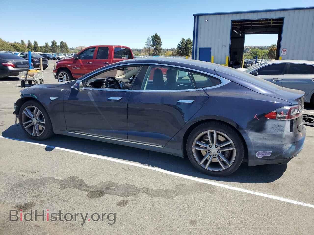 2014 TESLA MODEL S - VIN: 5YJSA1H19EFP53723 - Фото 2
