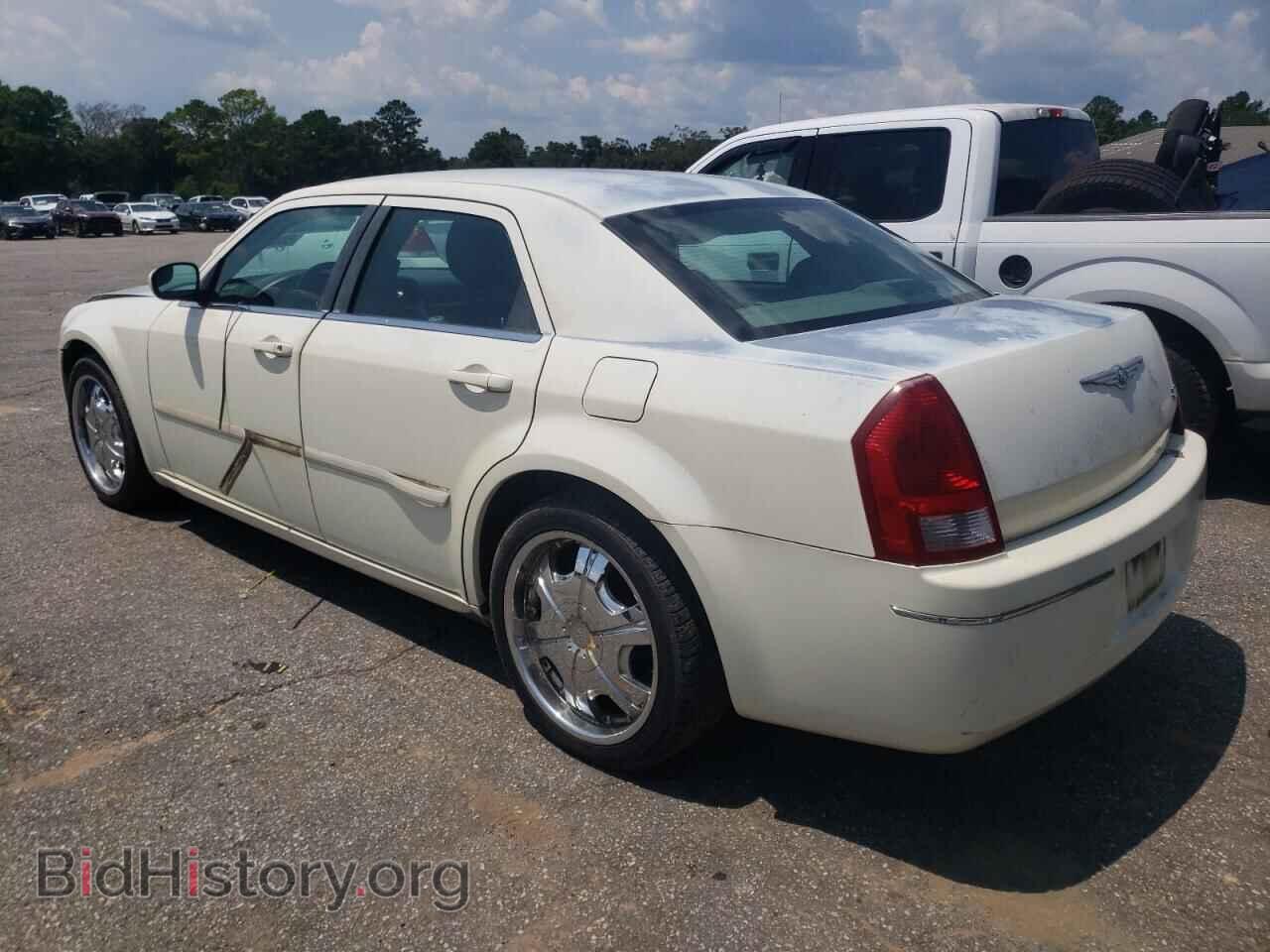 2005 CHRYSLER 300 - VIN: 2C3JA53G45H145976 - Фото 2