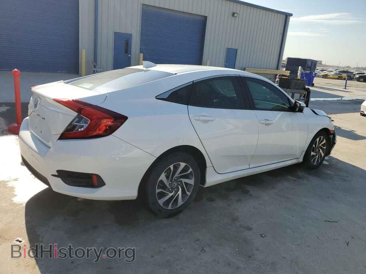2017 HONDA CIVIC - VIN: 19XFC2F72HE073195 - Фото 3