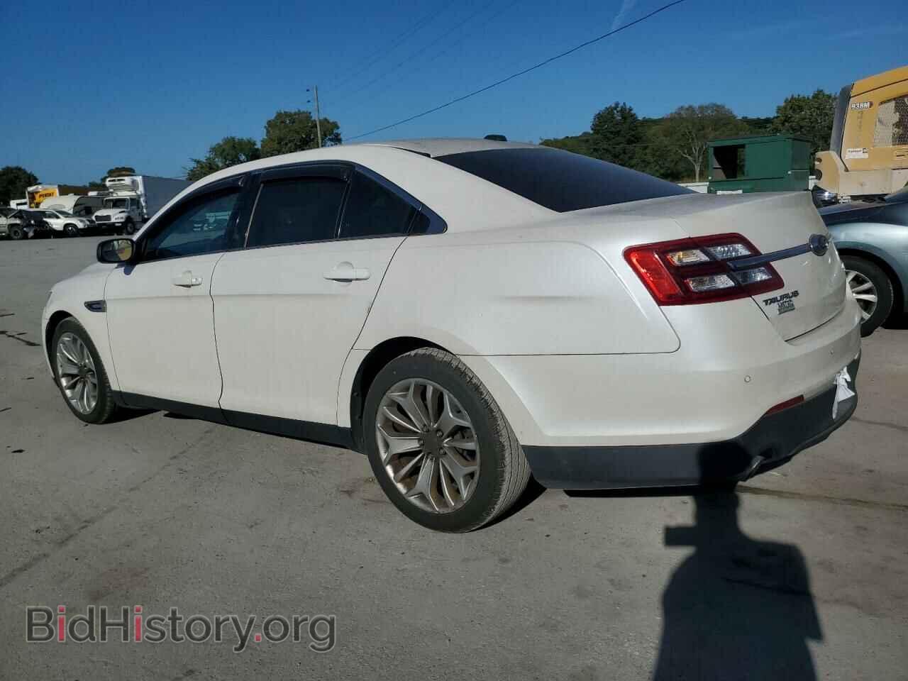 2014 FORD TAURUS - VIN: 1FAHP2F81EG178172 - Фото 2