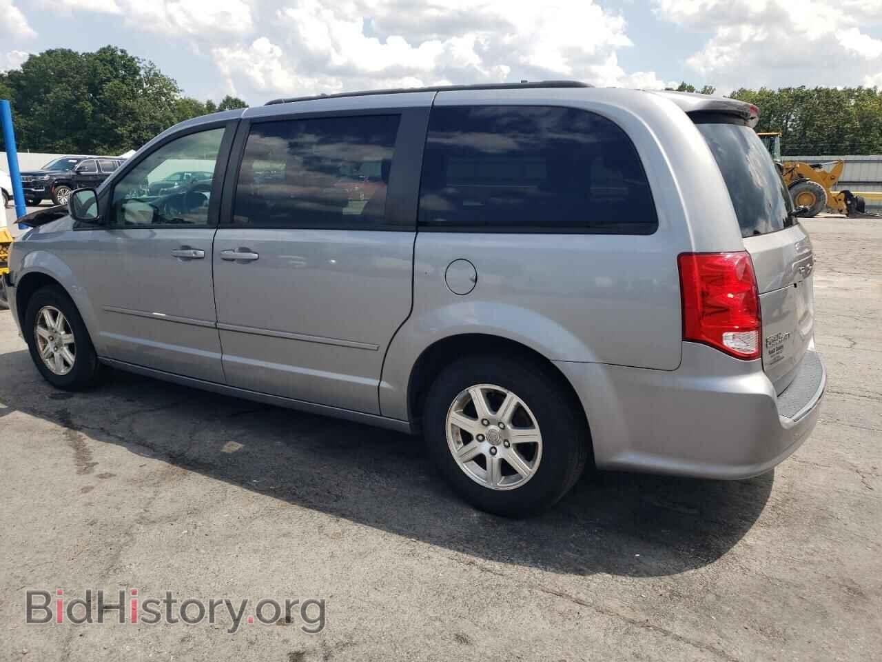 2013 DODGE CARAVAN - VIN: 2C4RDGCG3DR549846 - Фото 2