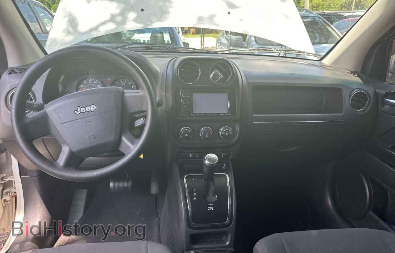 2010 JEEP COMPASS - VIN: 1J4NT4FB9AD553442 - Фото 9